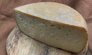 tomme de sestiere - tomme des Pyrénees - fromages de cocagne